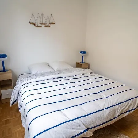 Apartament T4 Lumineux - Centre-ville